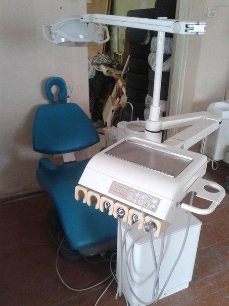 Продам б/в стомат. установку CHIRANA DENTAL ERGOSTAR 92SU
