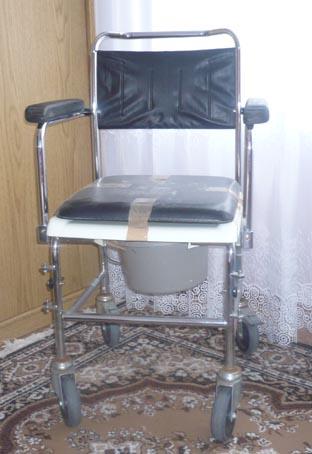 Продаю туалетный стул для инвалидов