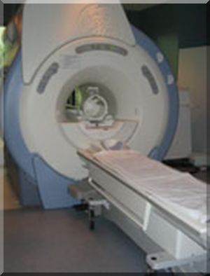томограф магнитно- резонансный